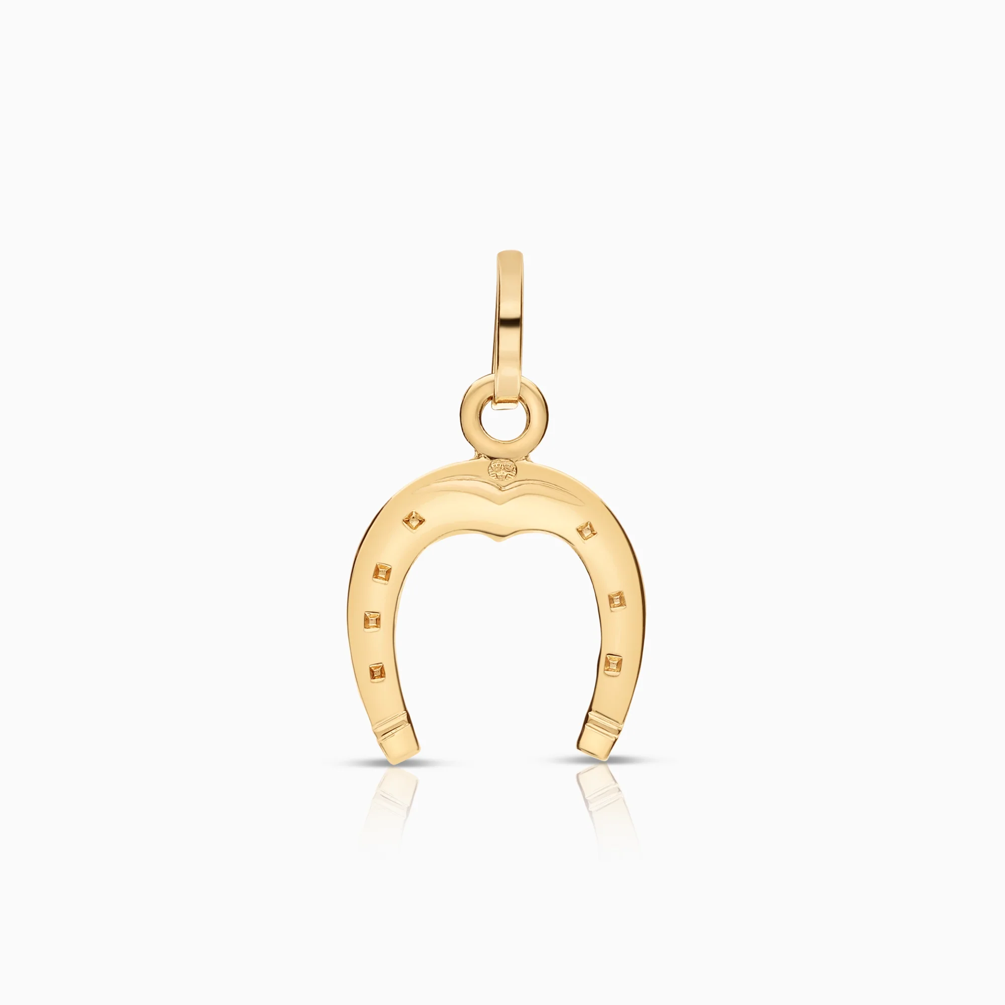 Horseshoe pendant 0.88g 18K gold