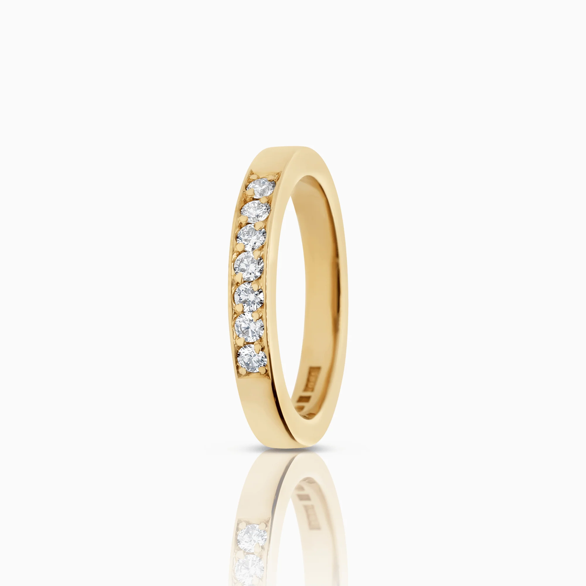 Quarter eternity 0.21ct 18K gold
