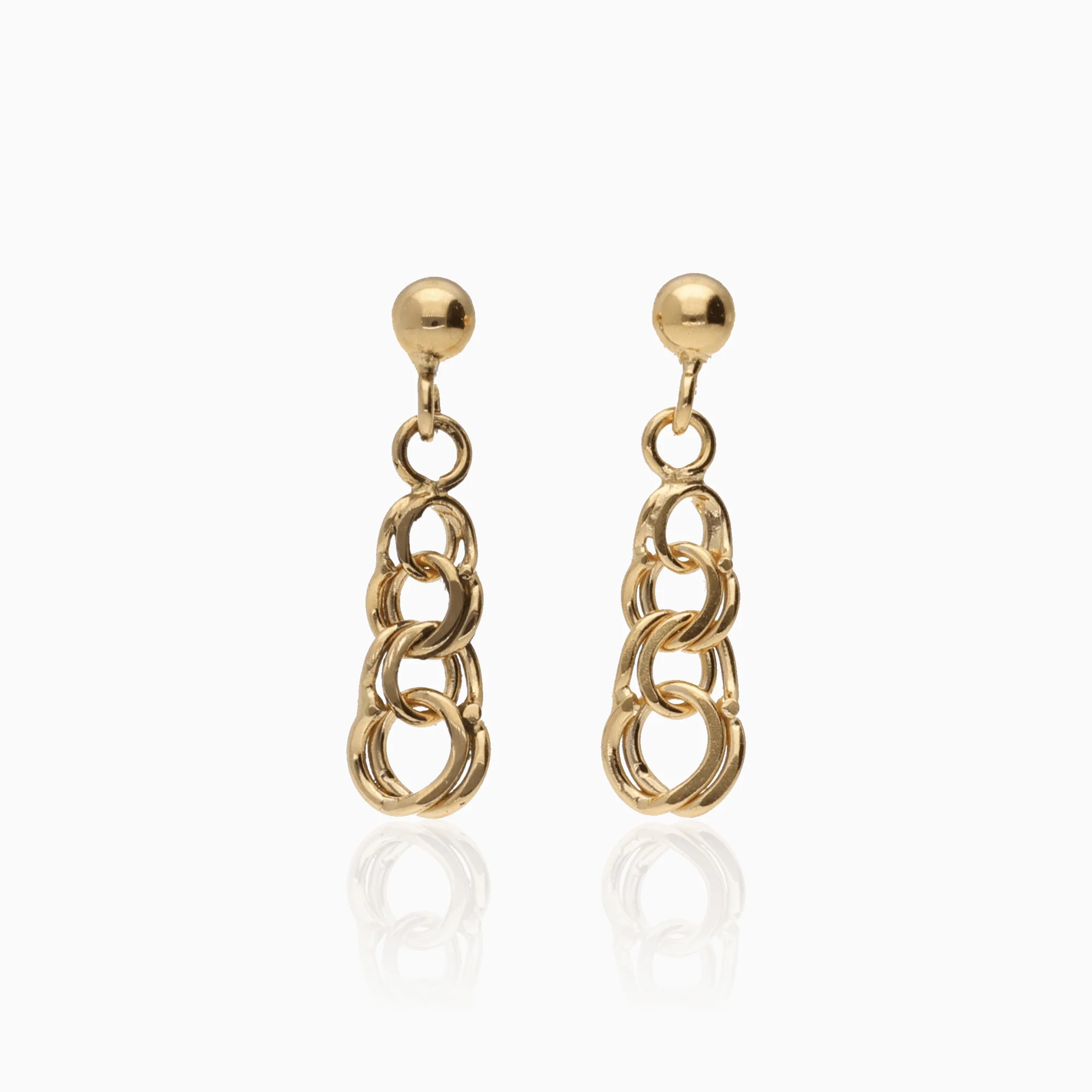 Bismarck earrings 1.7g 18K gold