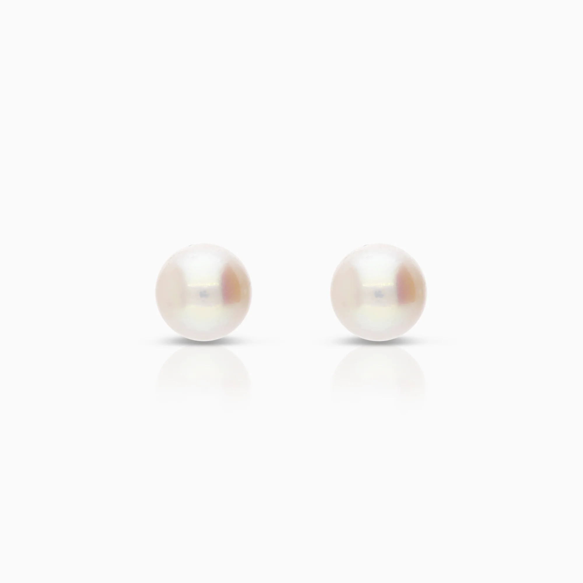 Earrings with cultured saltwater pearls, 1.88g, 18K gold