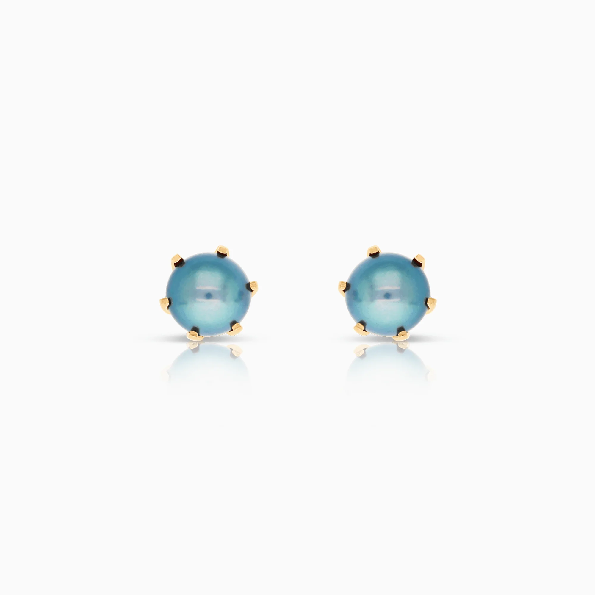 Pearl earrings 1.26g 18K gold