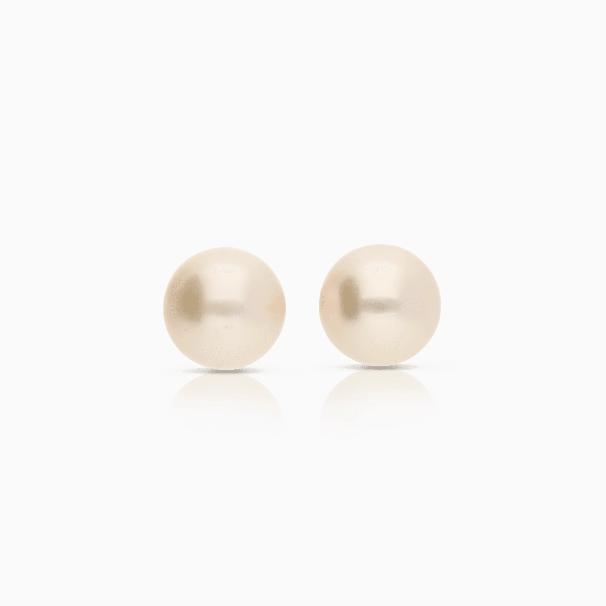 Pearl earrings 1.75g 18K gold