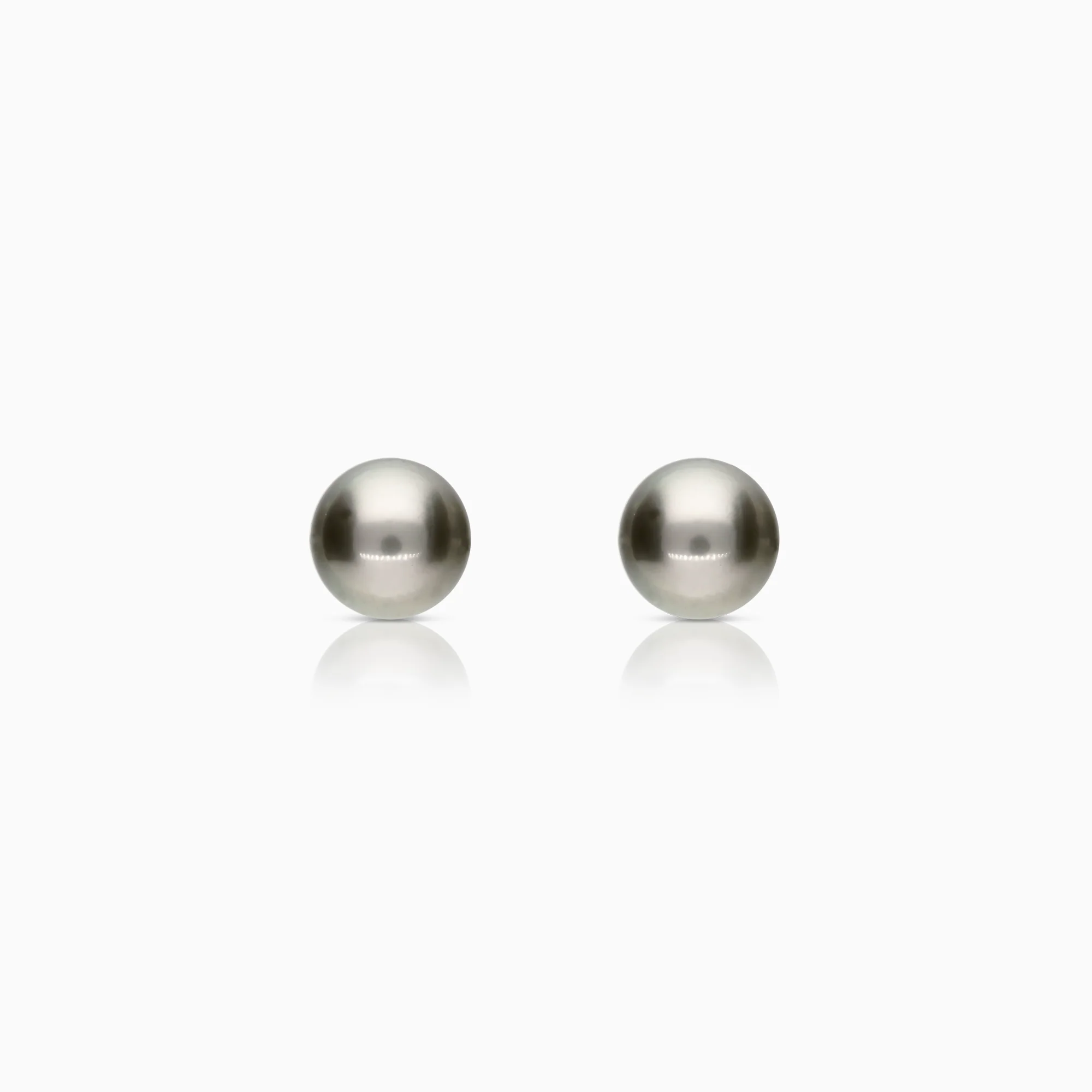 Pearl earrings 3.73g 18K white gold