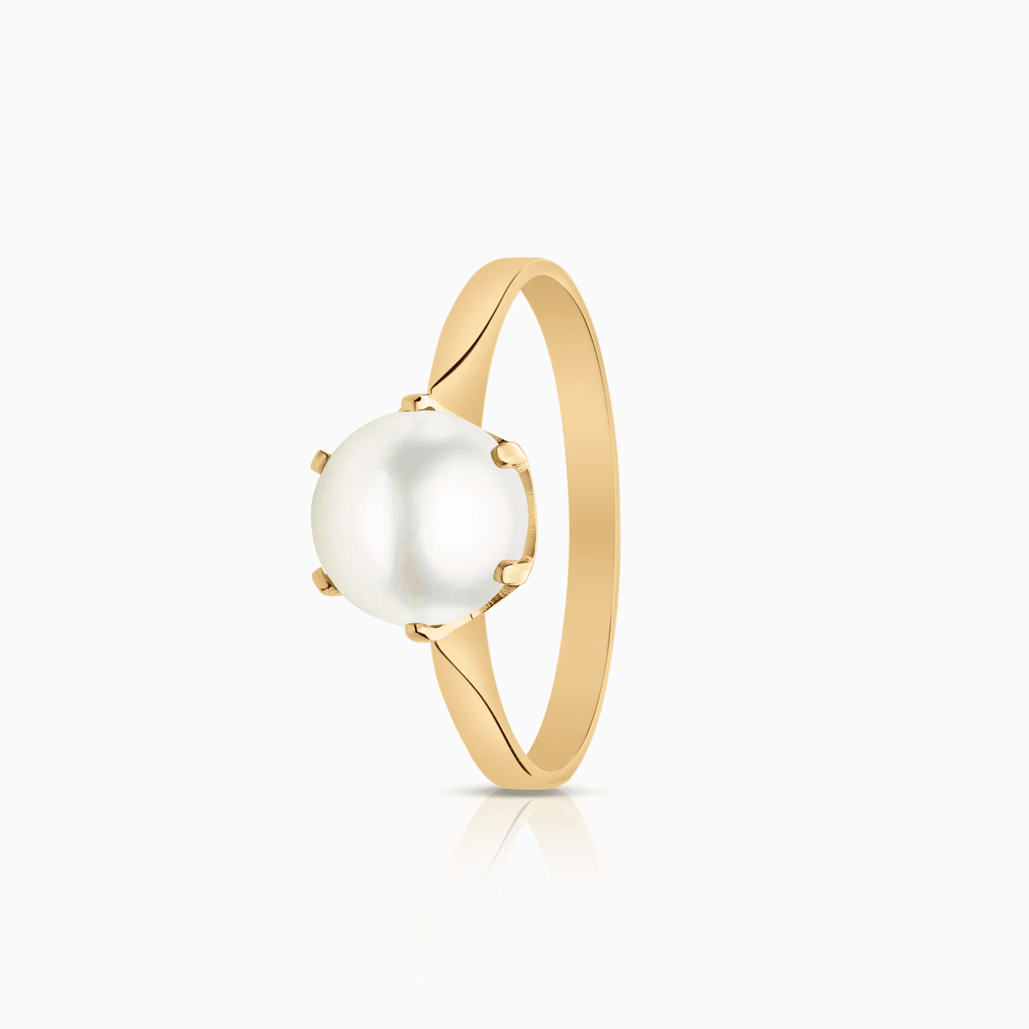 Ring with pearl 2.19g 18K gold