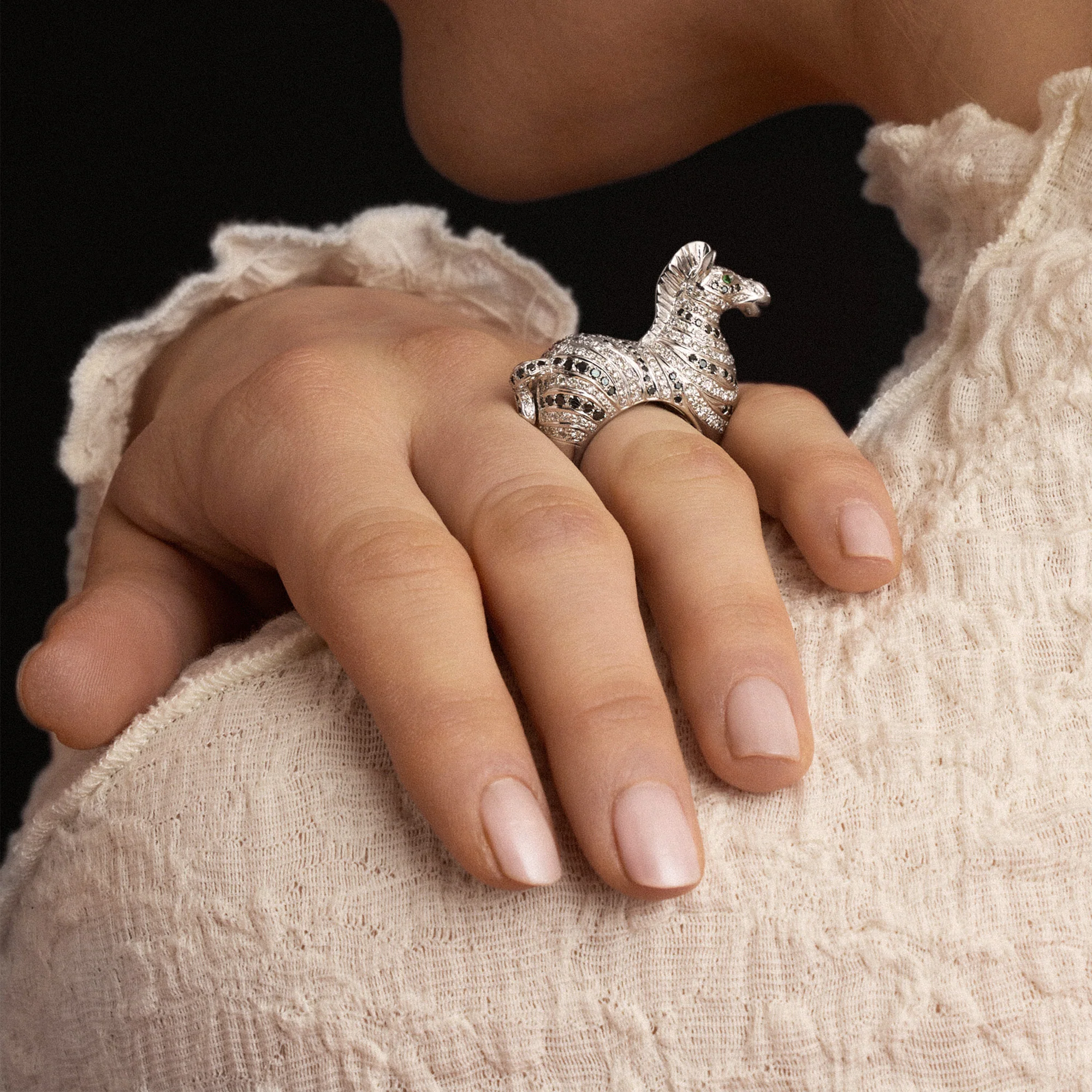 Zebra ring with diamonds 3.15ct 18K white gold - Image 2