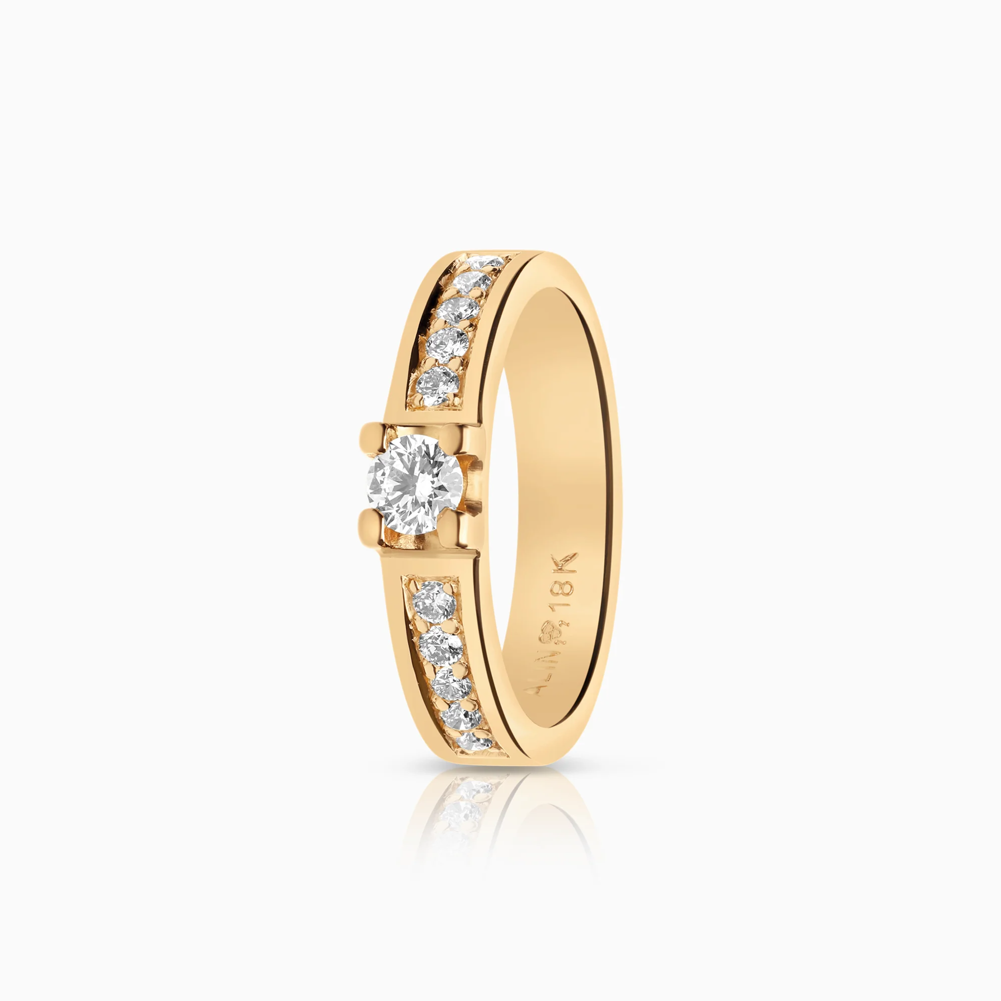 Schalins side-stone ring 0.40ct 18K gold