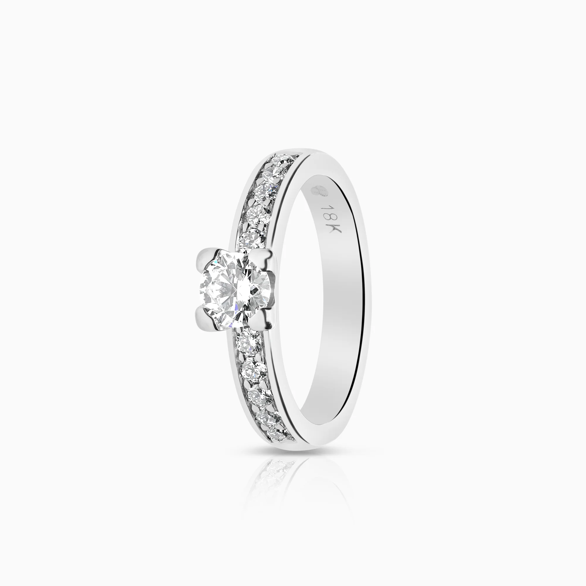 Schalins side-stone ring 0.50ct 18K white gold