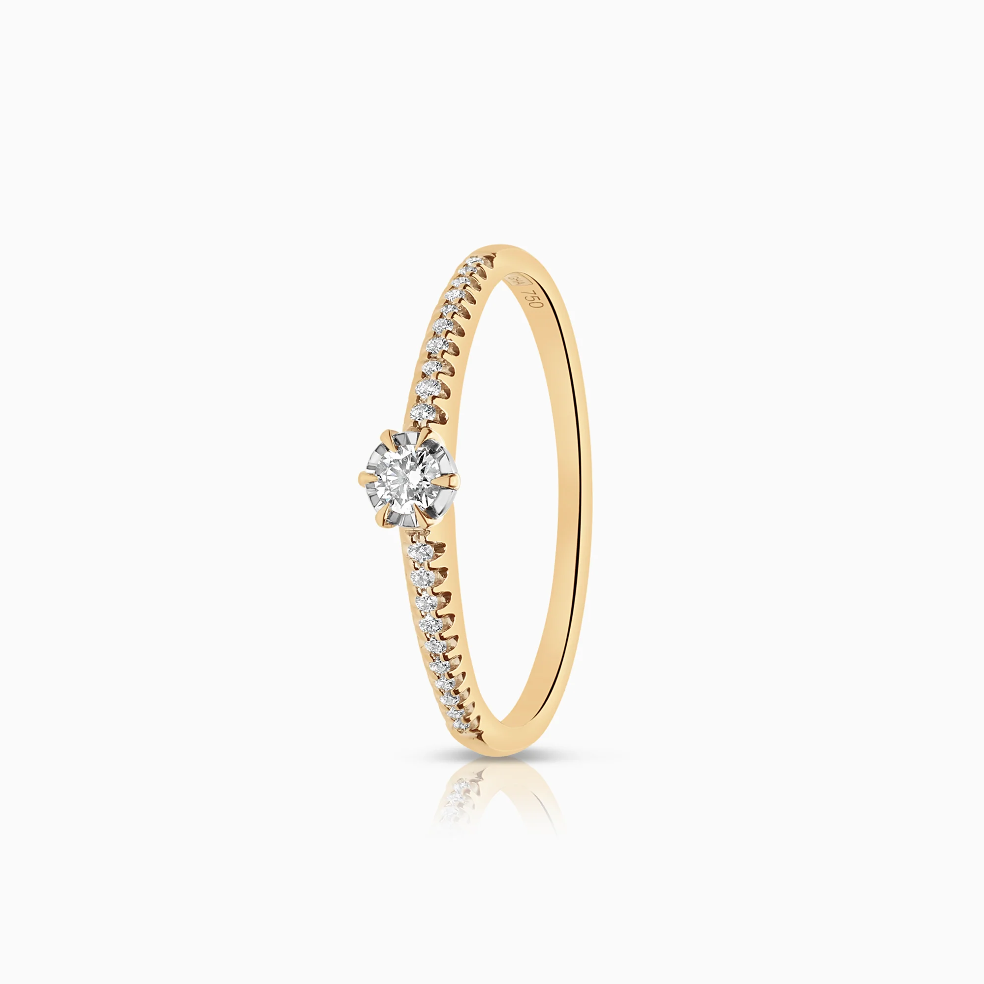 Side-stone ring 0.18ct 18K gold