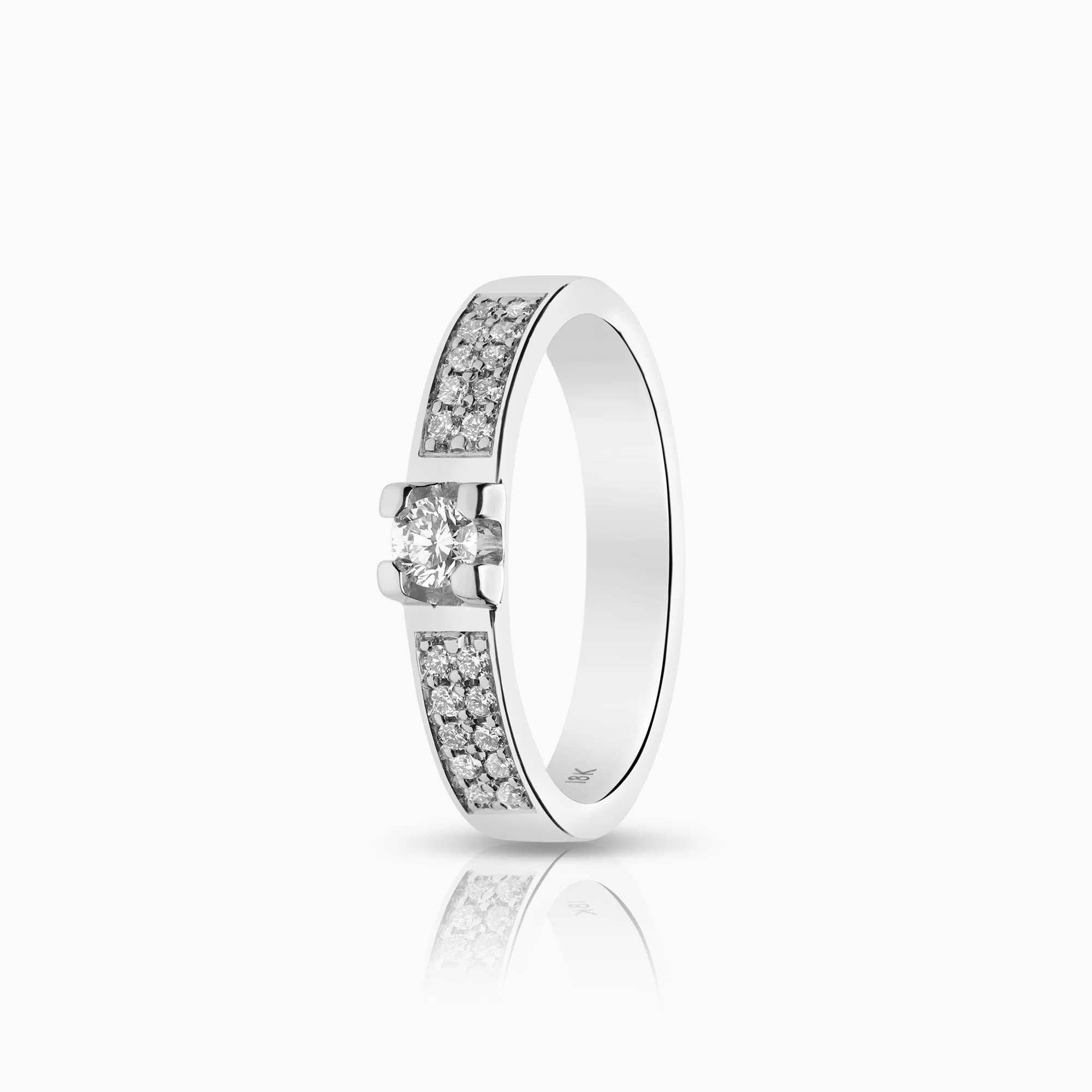 Side-stone ring 0.36ct 18K white gold