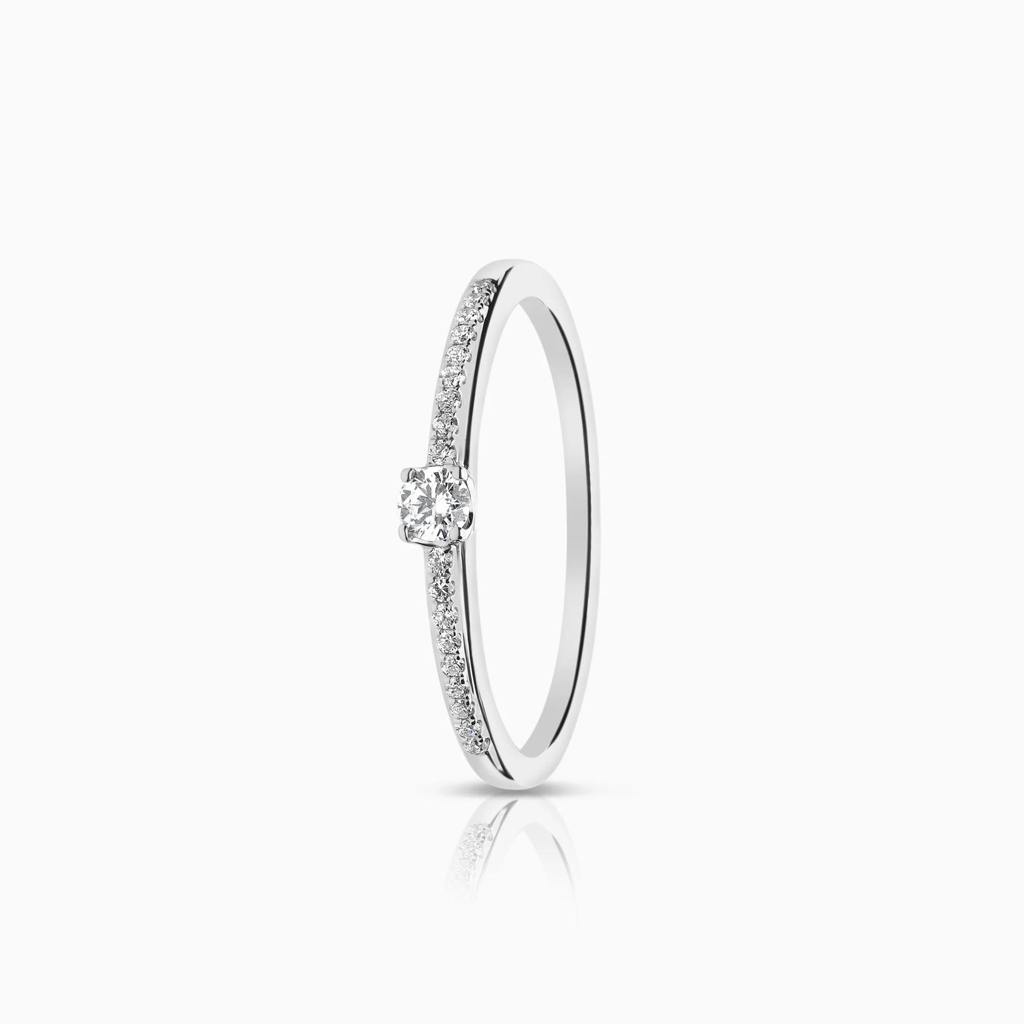 Side-stone ring 0.17ct 18K white gold