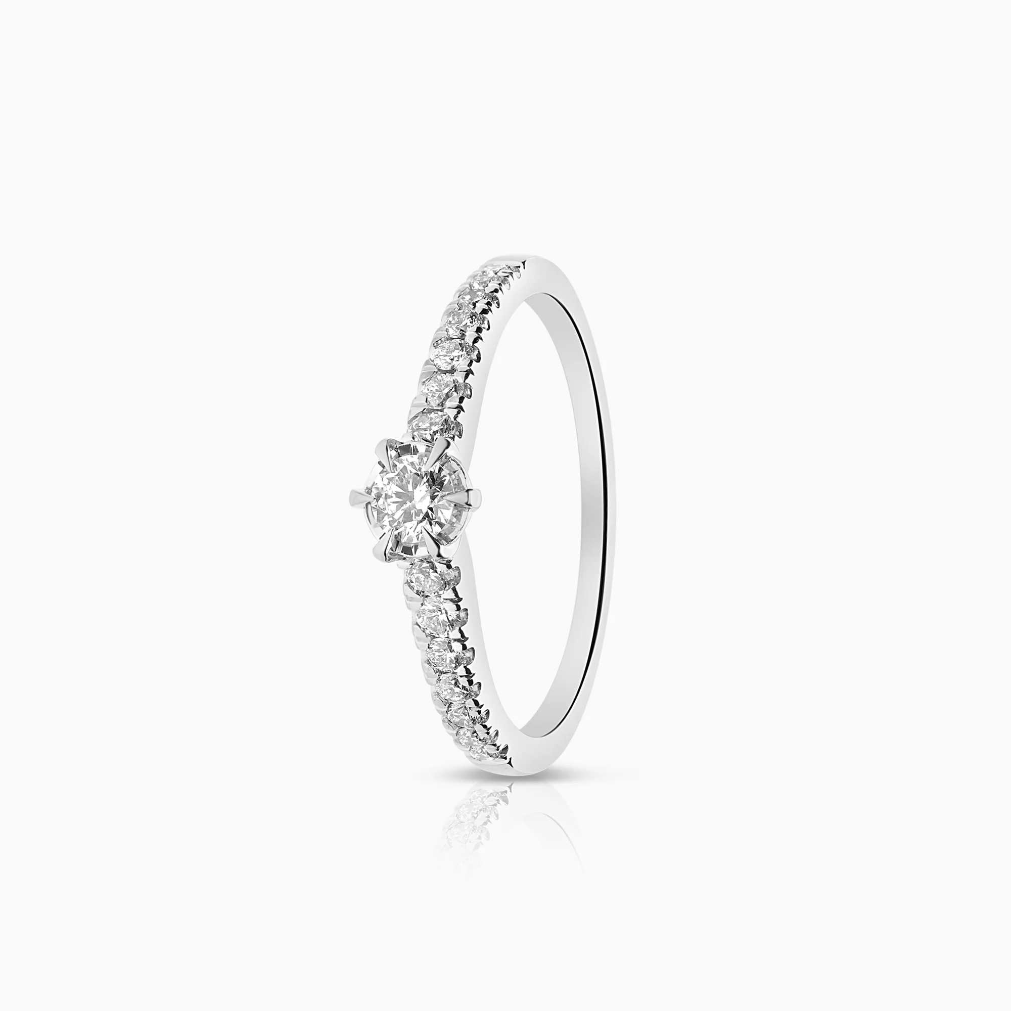 Side stone ring 0.34ct 18K white gold