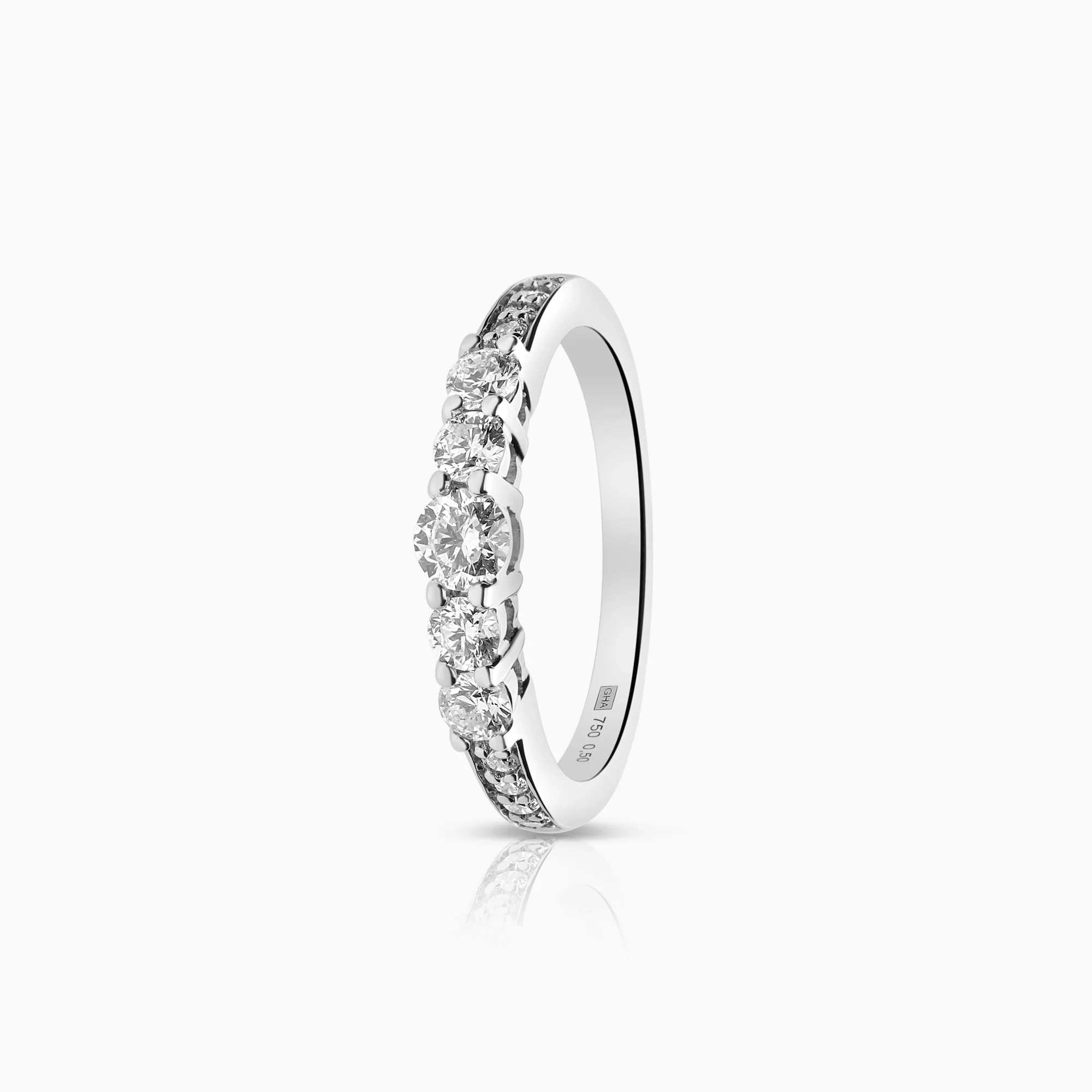 Side-stone ring 0.50ct 18K white gold