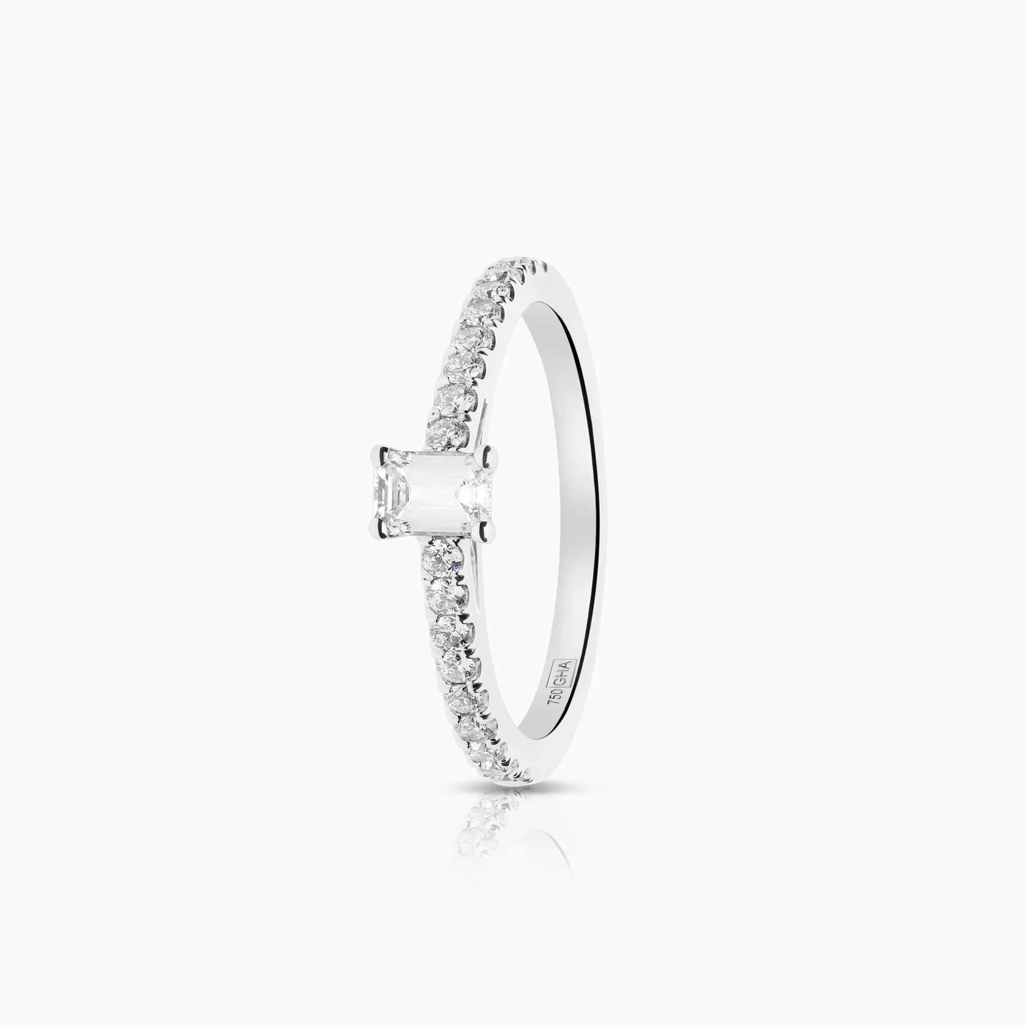 Side stone ring 0.57ct 18K white gold