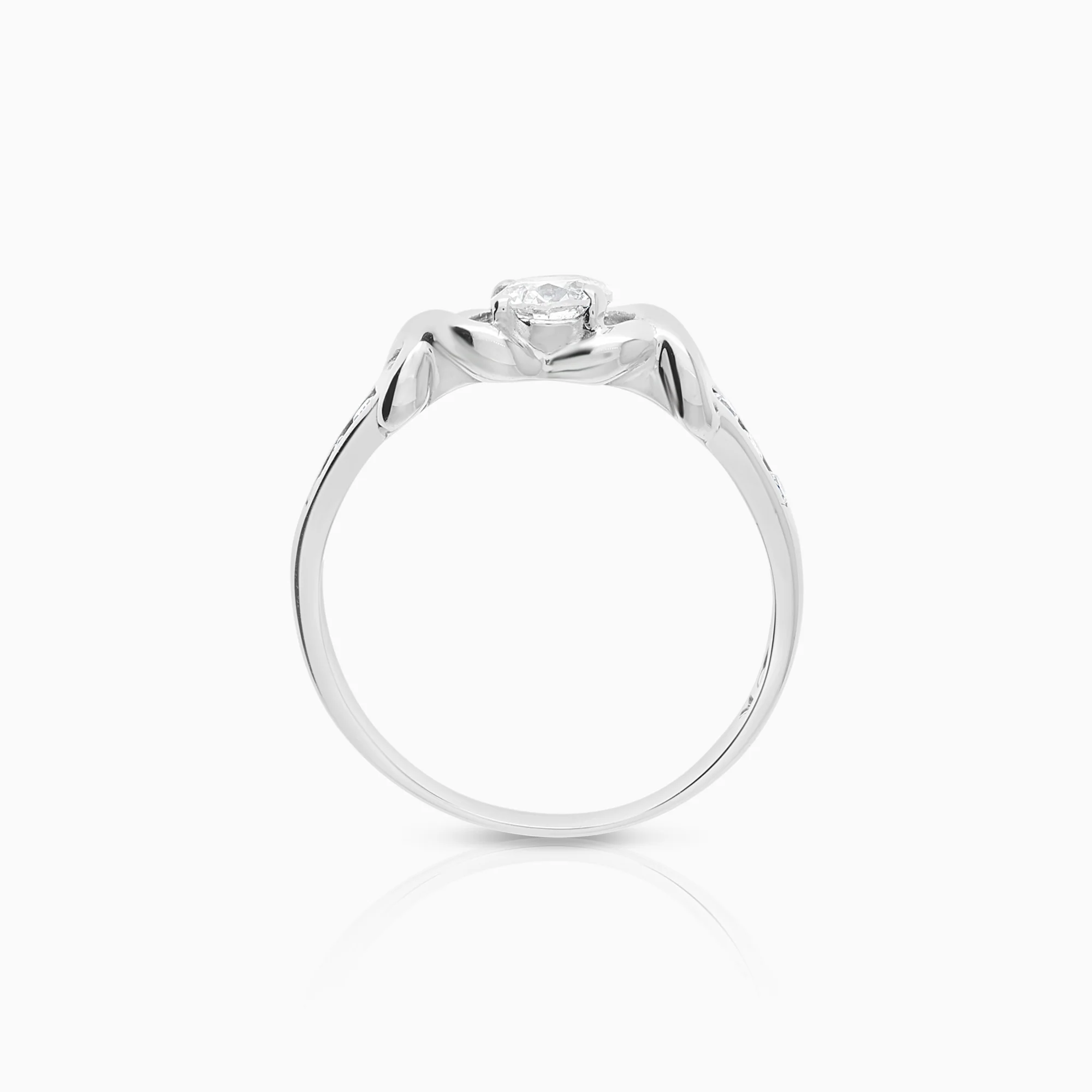 Side stone ring 0.57ct 18K white gold - Image 2