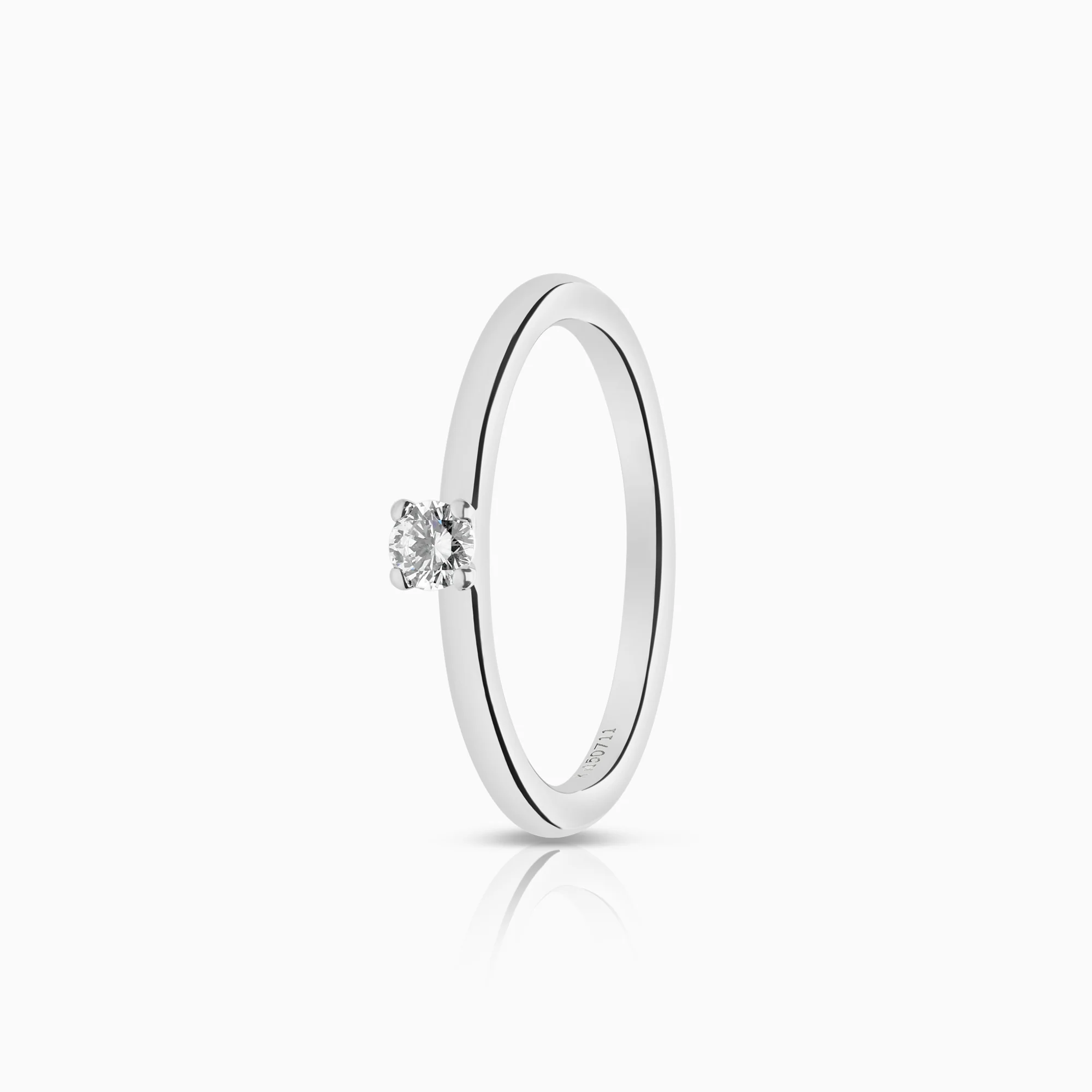Solitaire diamond ring 0.10ct 18K white gold