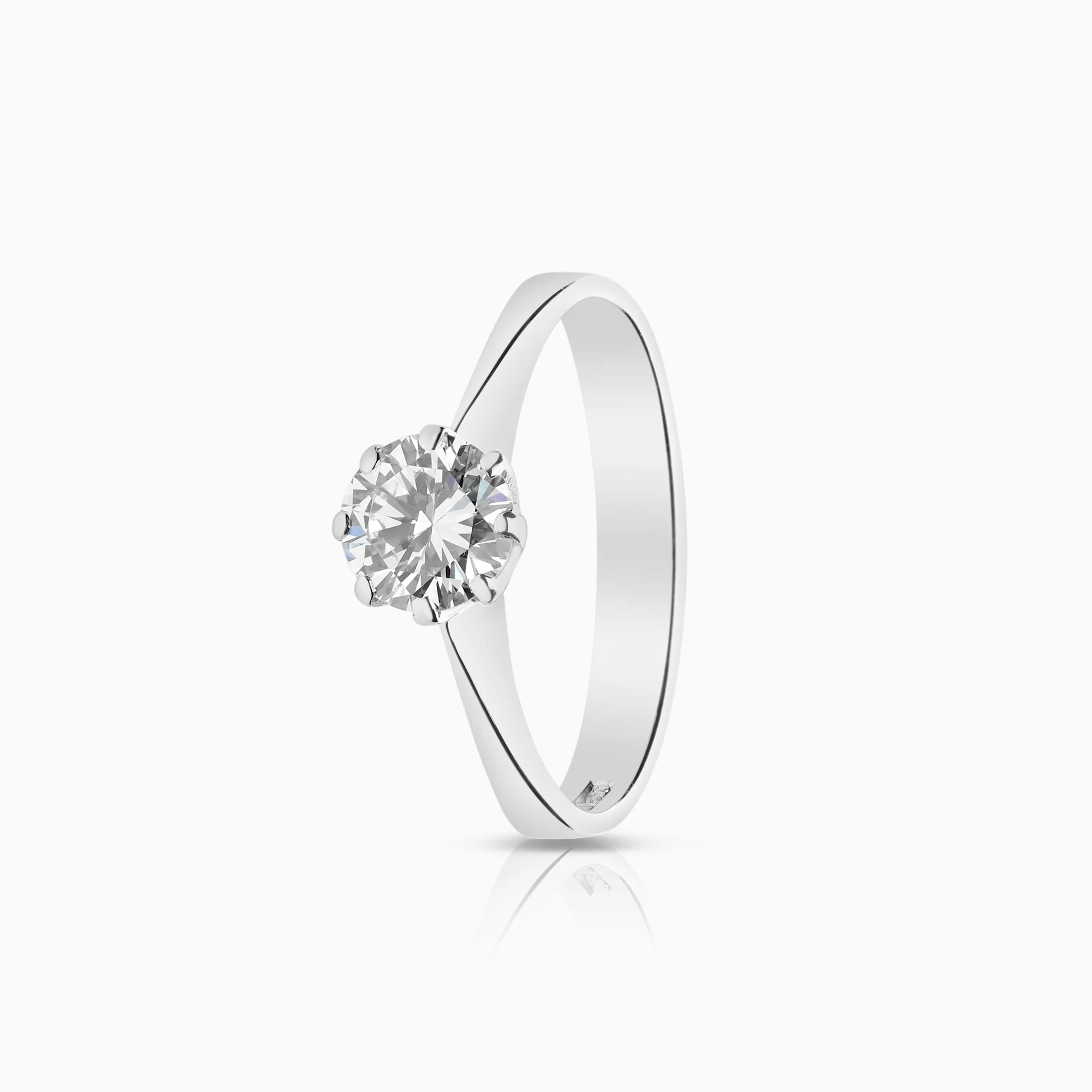 Solitaire diamond ring 0.69ct 18K white gold