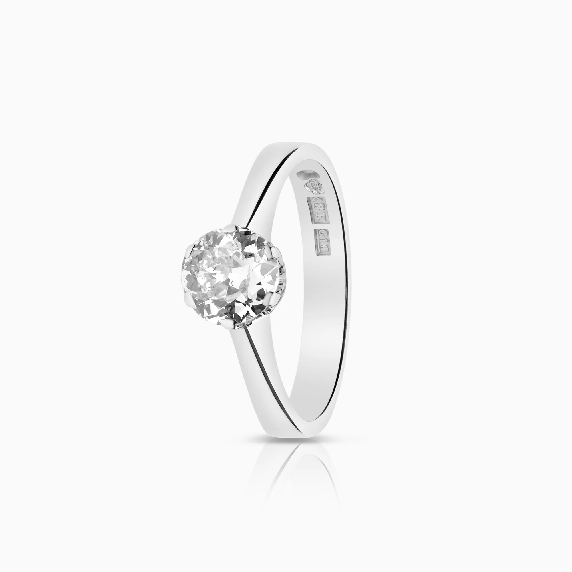 Solitaire diamond ring 0.81ct 18K white gold