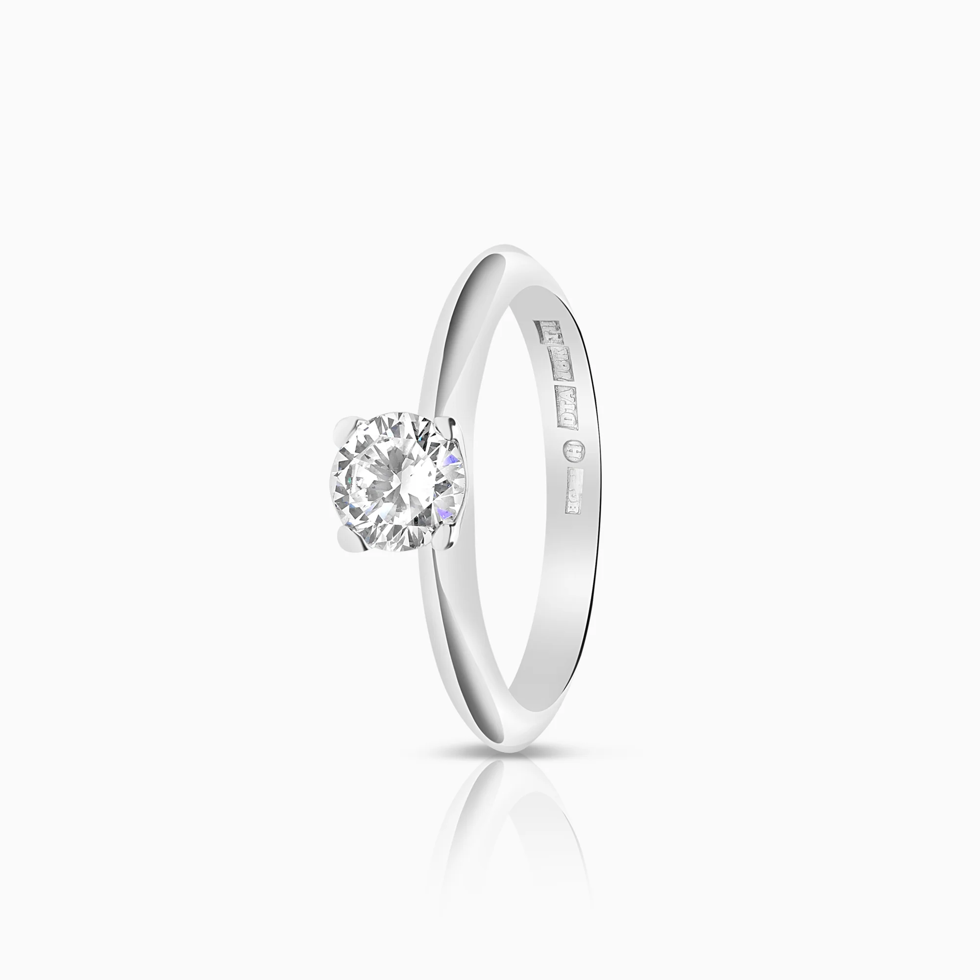 Solitaire ring 0.59ct 18K white gold