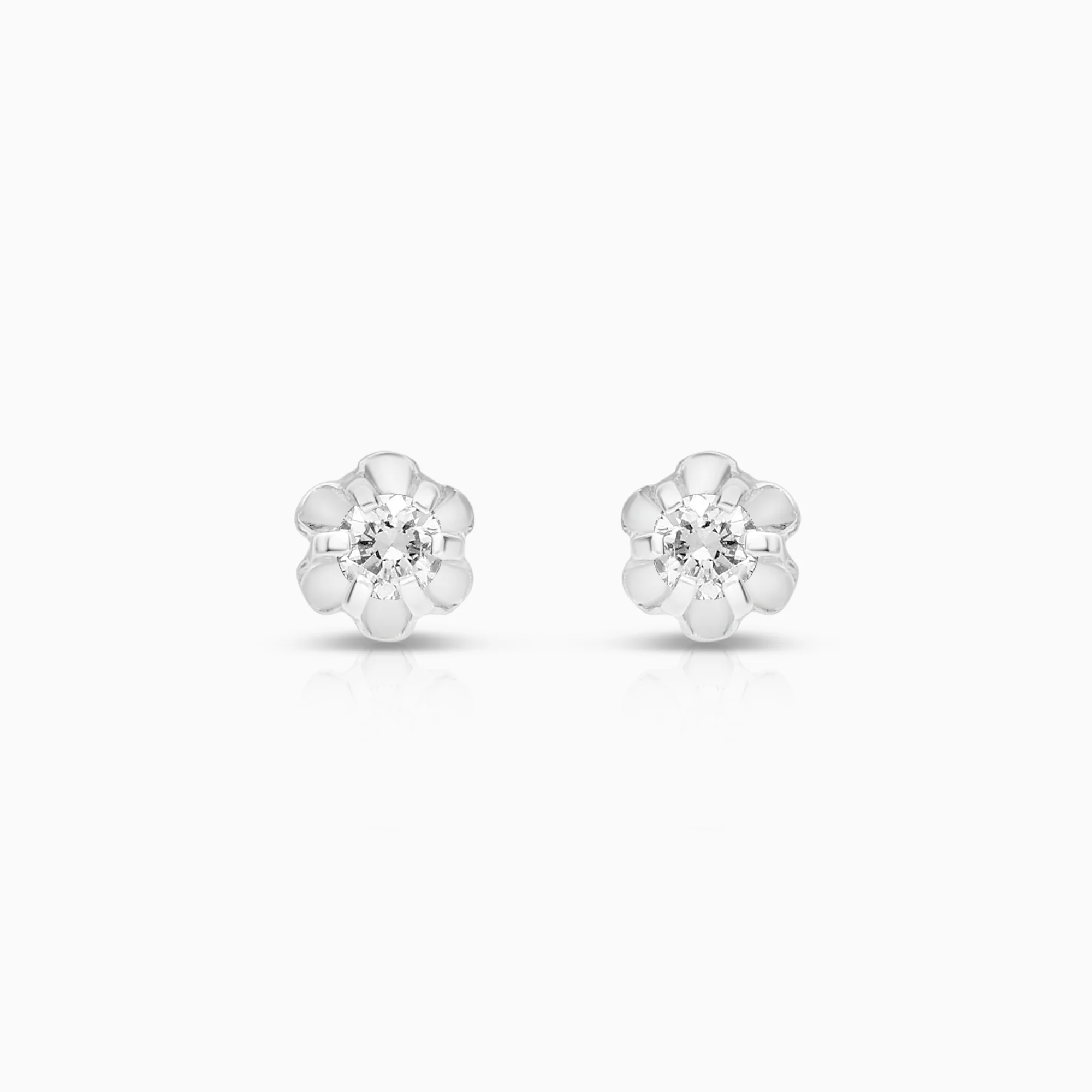 Solitaire earring 0.06ct 18K white gold