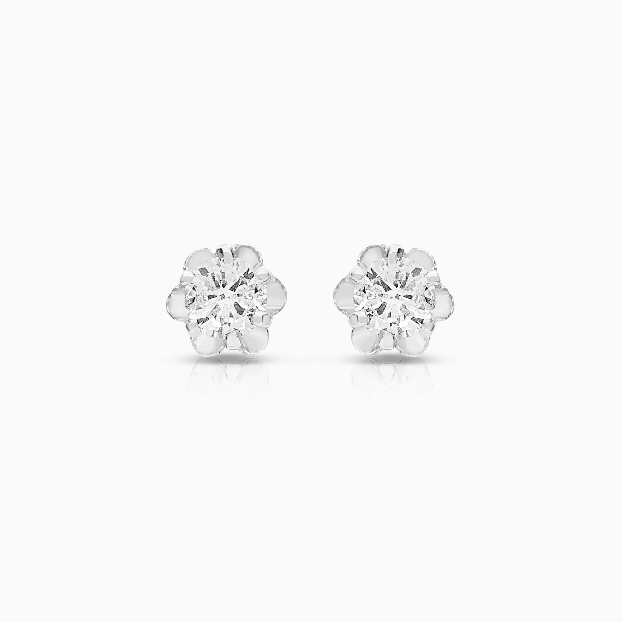 Solitaire earring 0.08ct 18K white gold