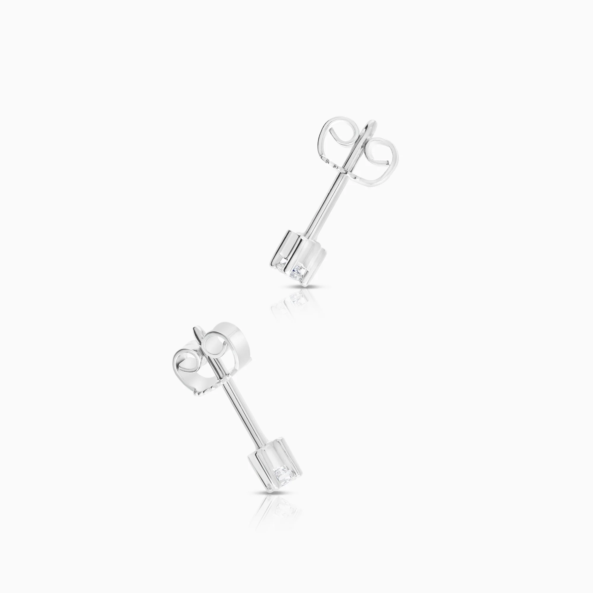 Solitaire earrings 0.10ct 14K white gold - Image 2