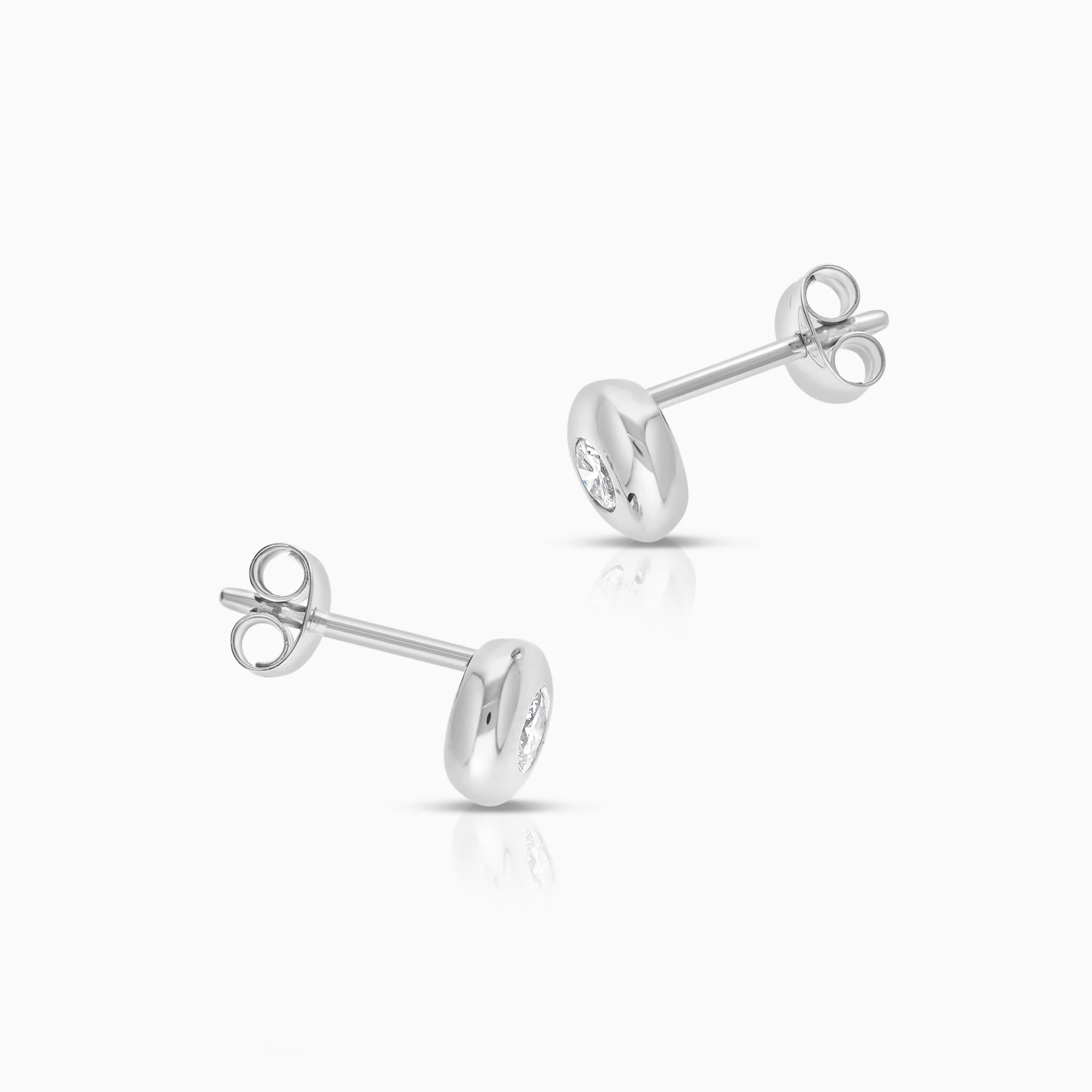 Solitaire earrings 0.20ct 18K white gold - Image 2