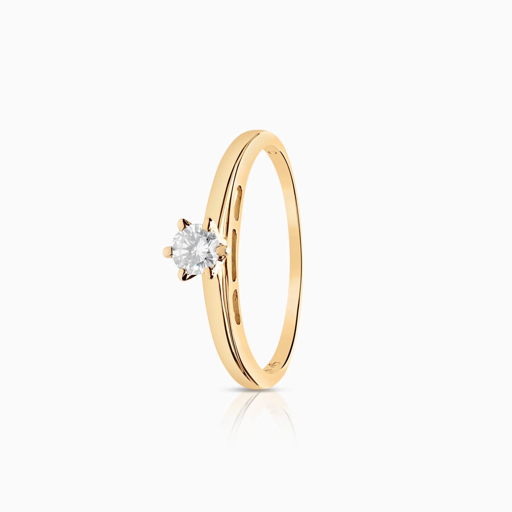 Solitaire ring 0.21ct 14K gold