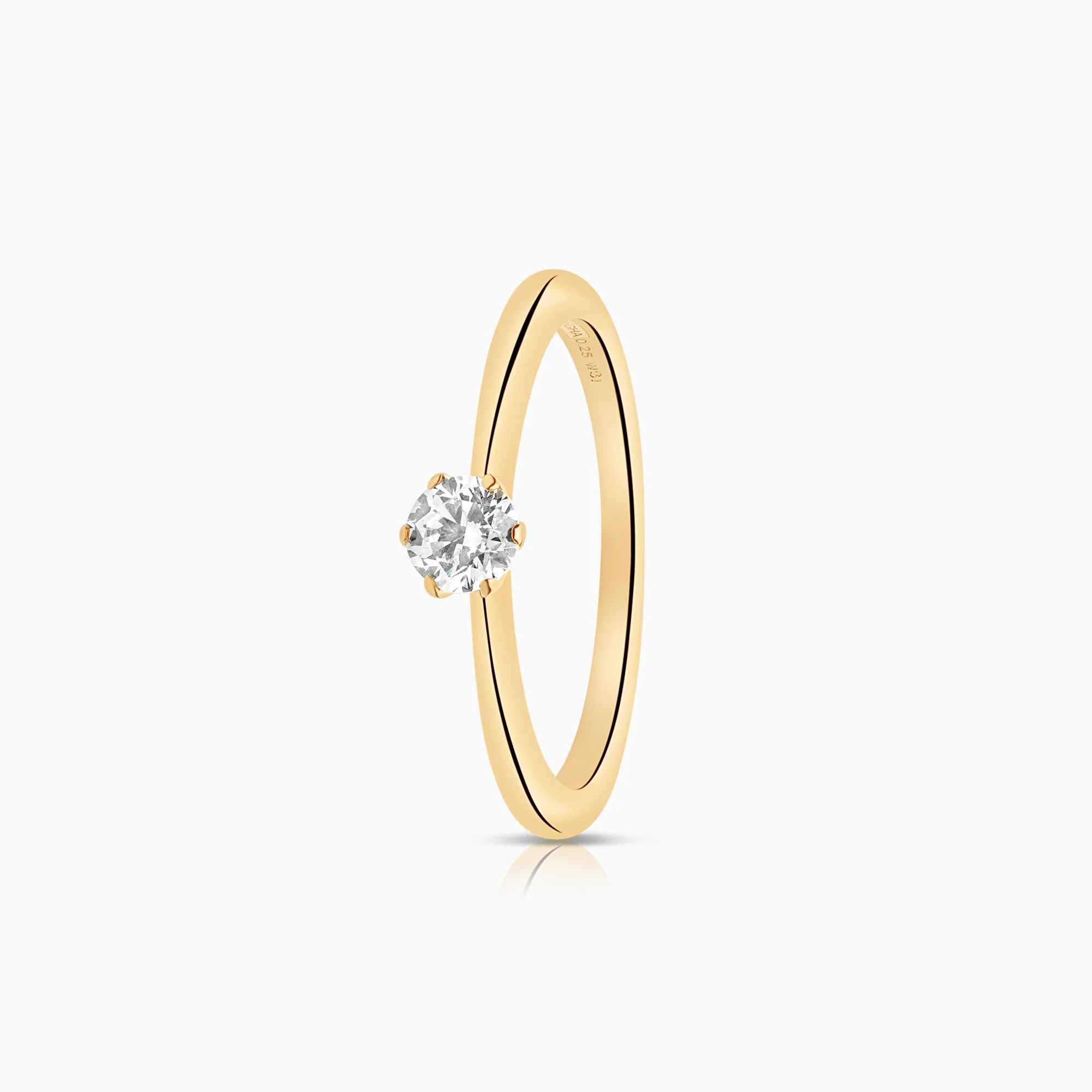 Solitaire ring 0.25ct 18K gold