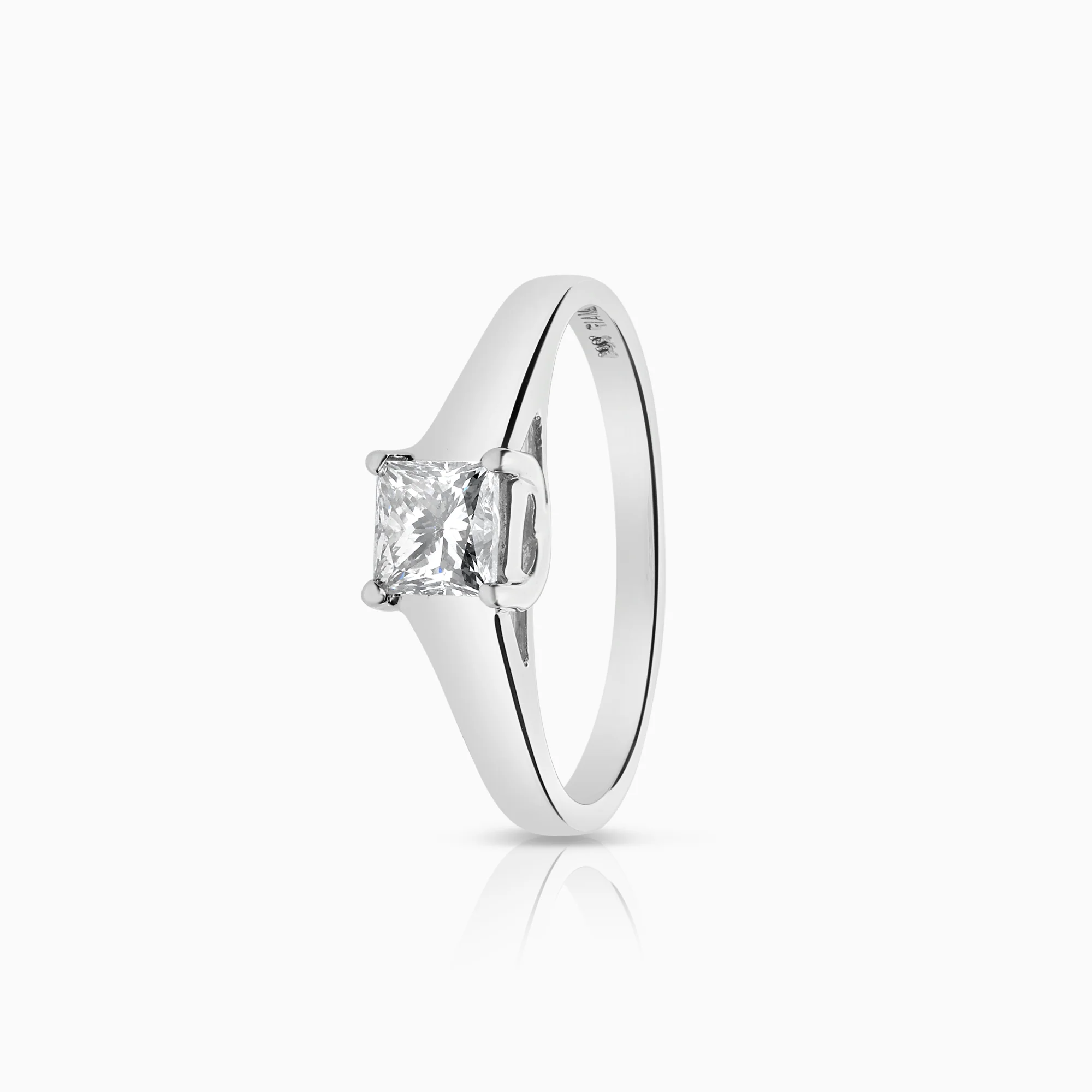 Solitaire ring 0.48ct 14K white gold
