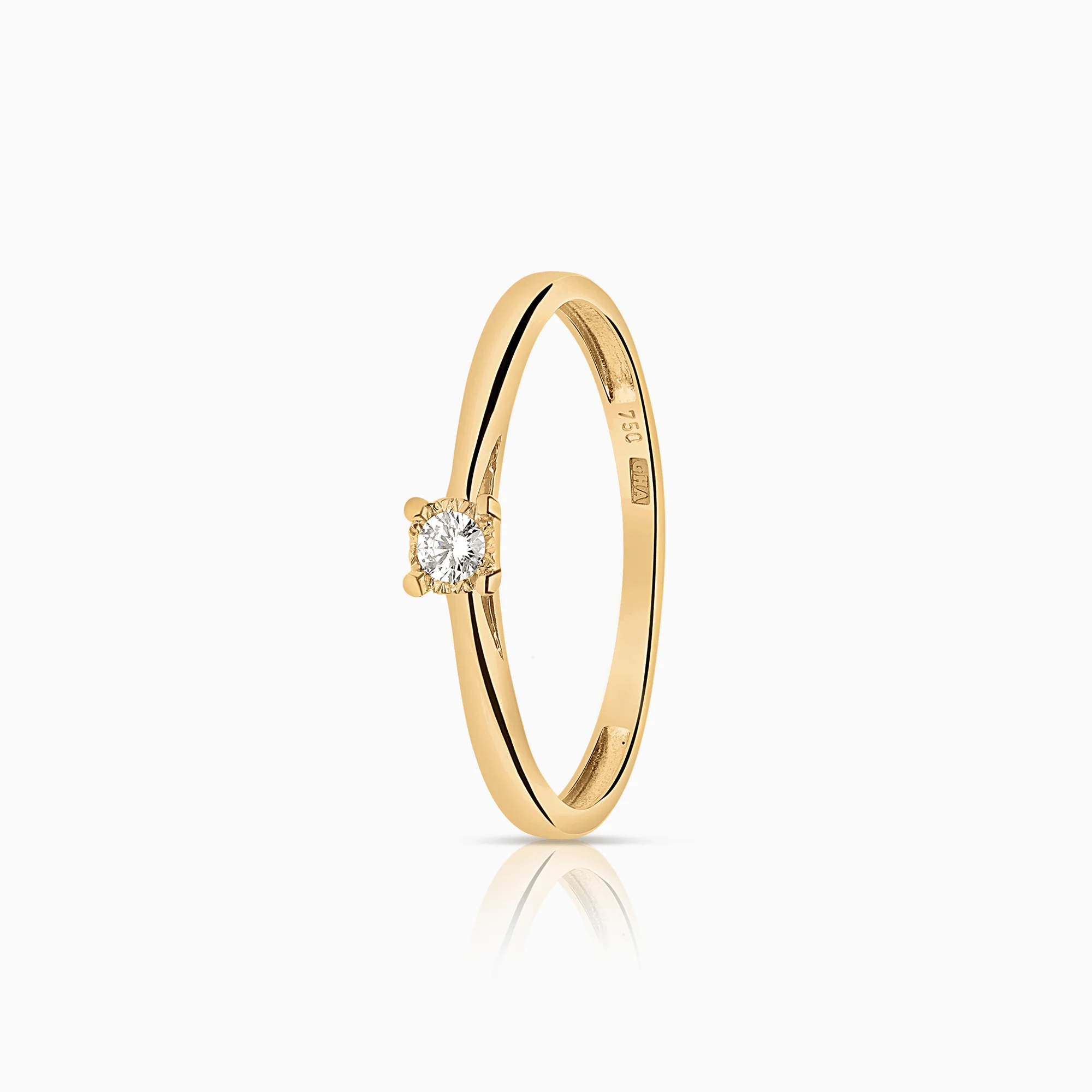 Solitaire ring 0.04ct 18K gold