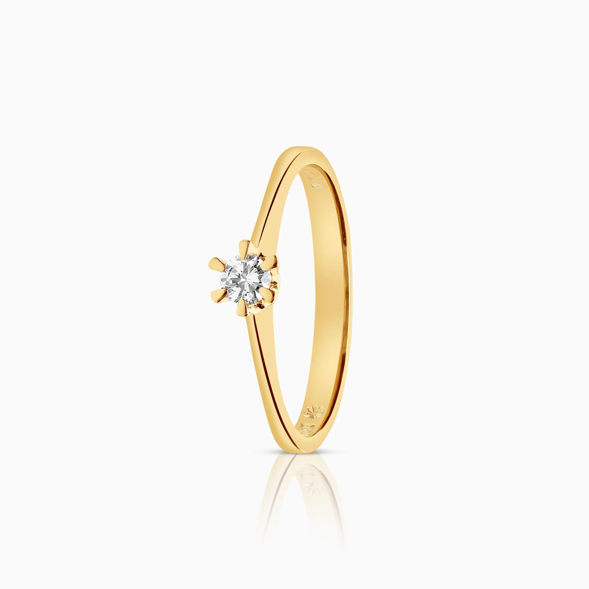 Solitaire ring 0.12ct 18K gold