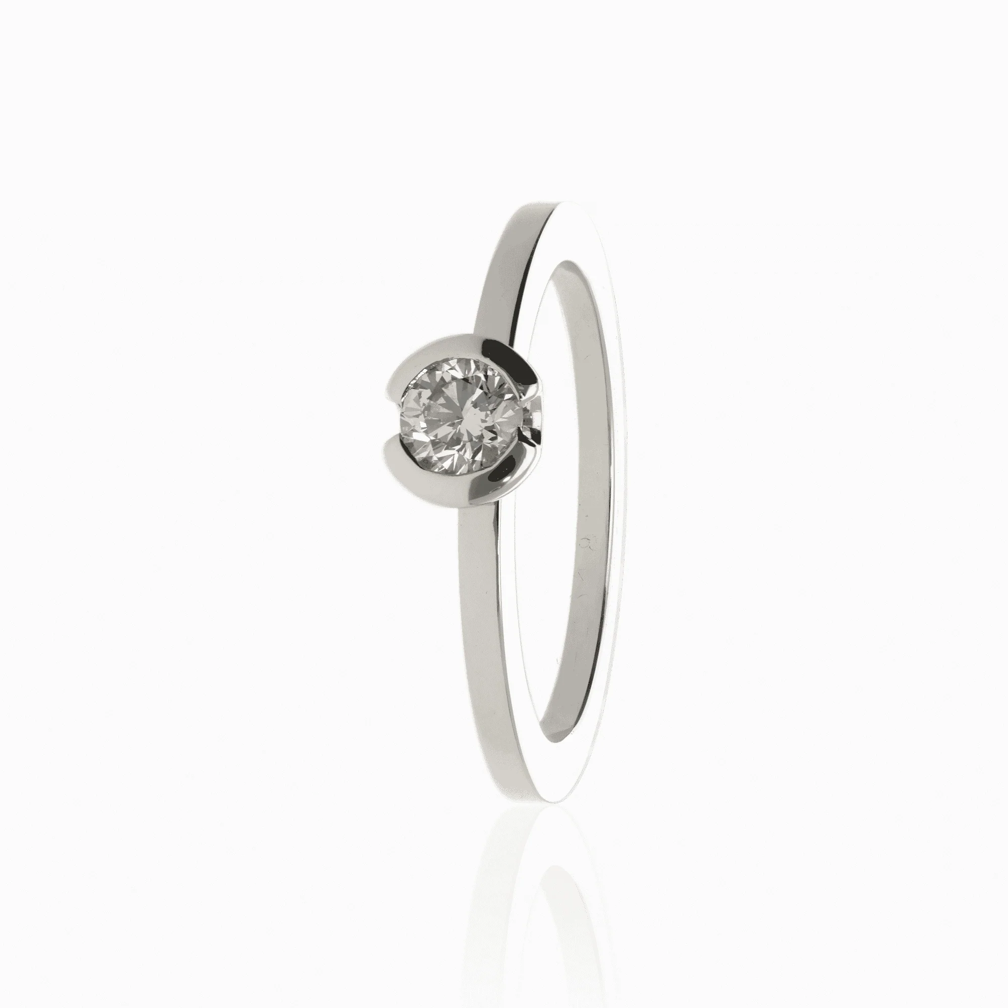 Solitaire ring 0.30ct 18K