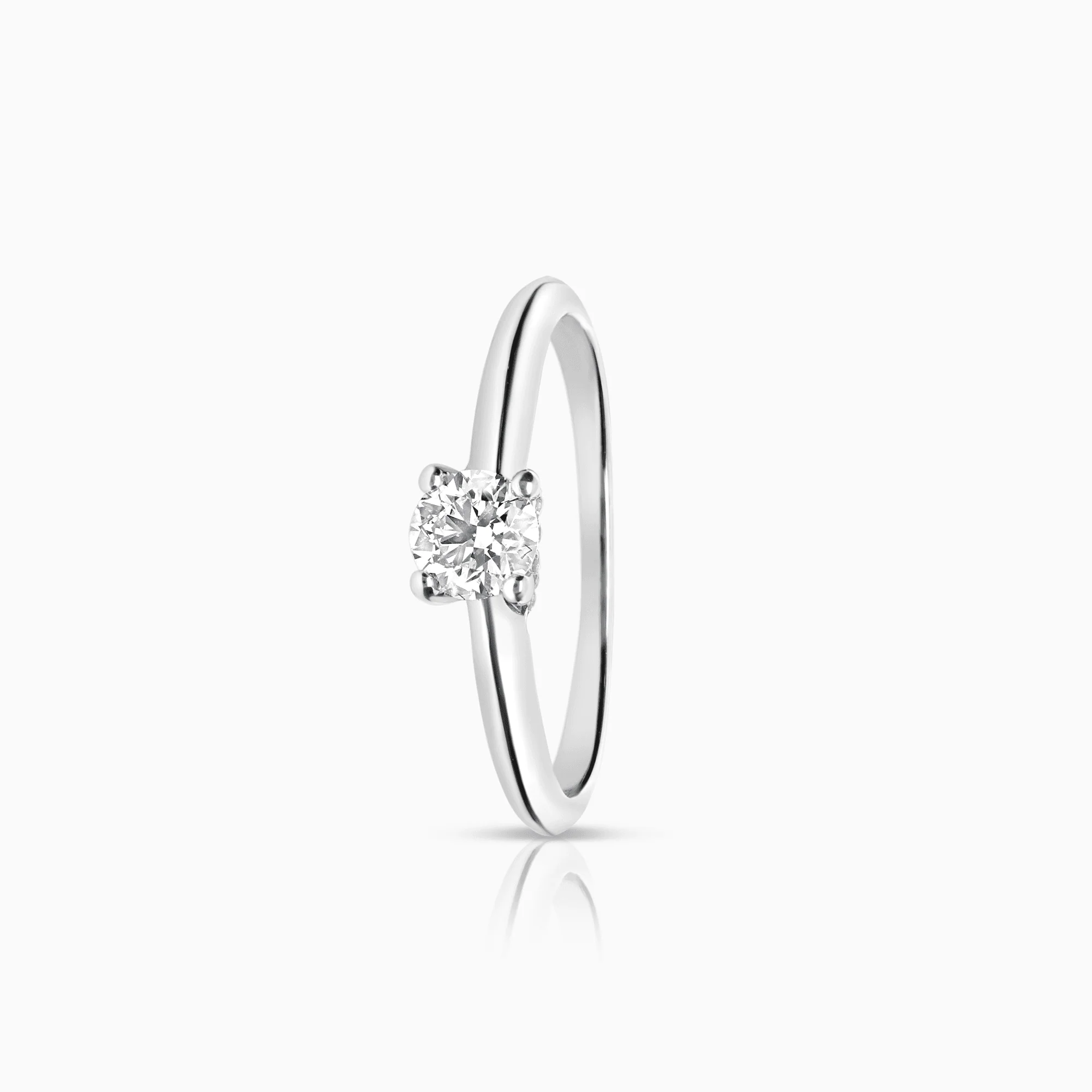Solitaire ring with diamonds set on the setting 0.37ct 18K white gold