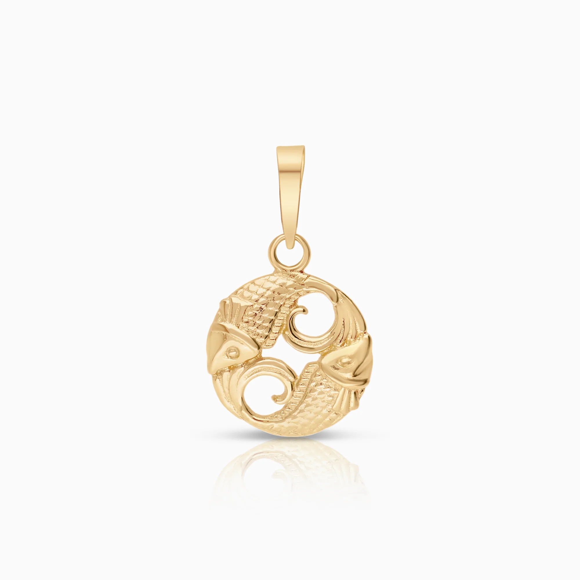 Fish pendant 0.57g 18K gold