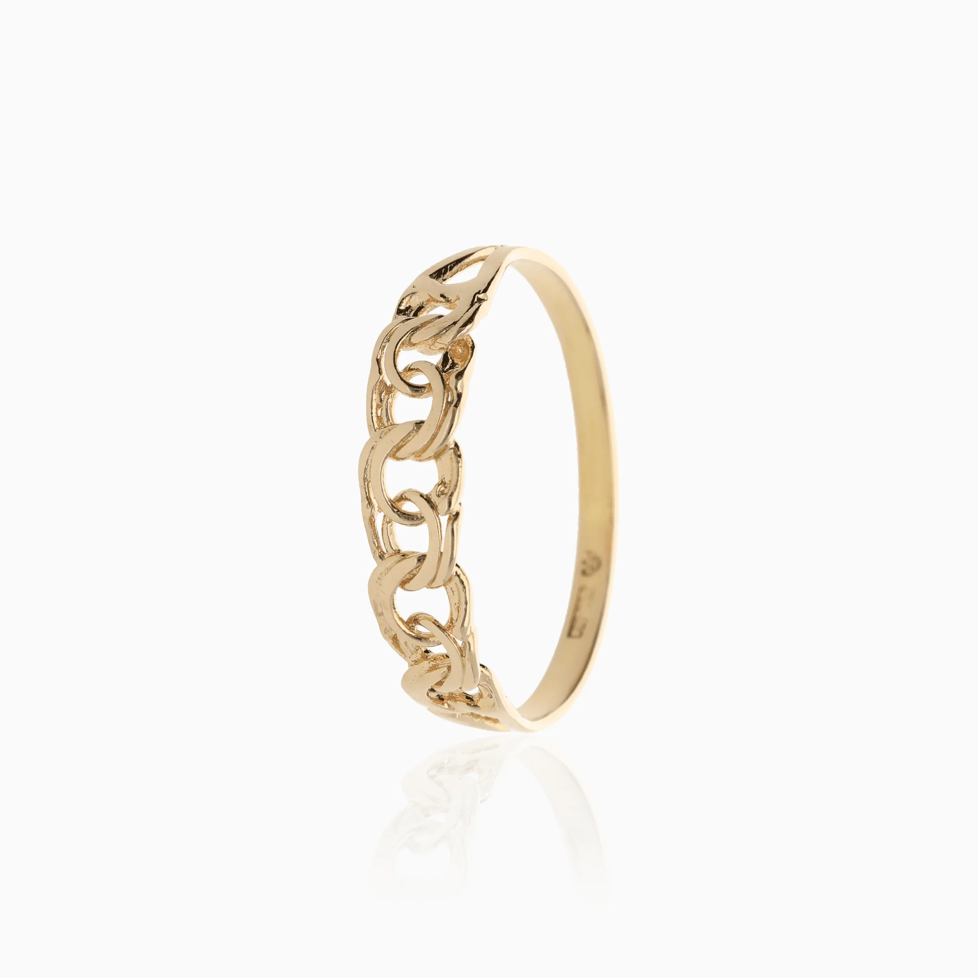 Traditional Bismarck ring 1.53g 18K gold